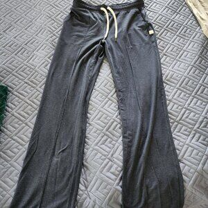 Vuori blue pants size medium